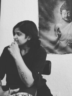 It's b/w but still Lost in colours